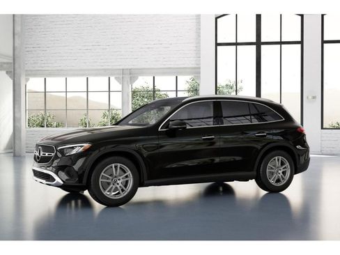 New 2026 Mercedes-Benz GLC 300 GLC 300 image 37