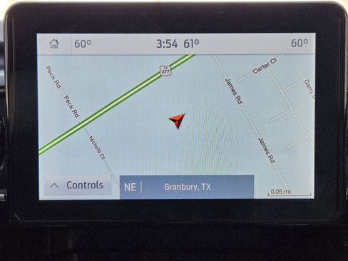 Used 2020 Ford Explorer Limited image 16