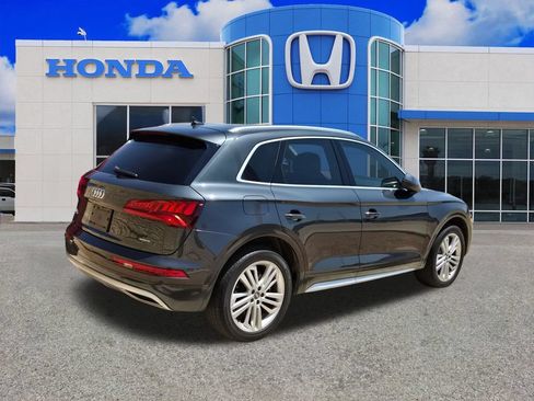 Used 2019 Audi Q5 2.0T Premium Plus w/ Premium Plus Package AWD/4WD image 19