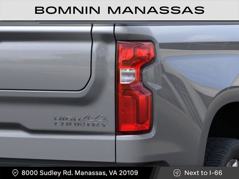 New 2026 Chevrolet Silverado 1500 High Country AWD/4WD image 11