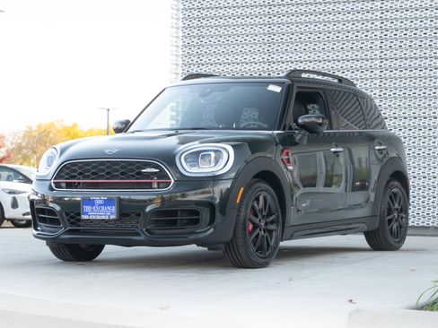Used 2022 MINI Cooper Countryman John Cooper Works w/ Signature Upholstery Package image 7
