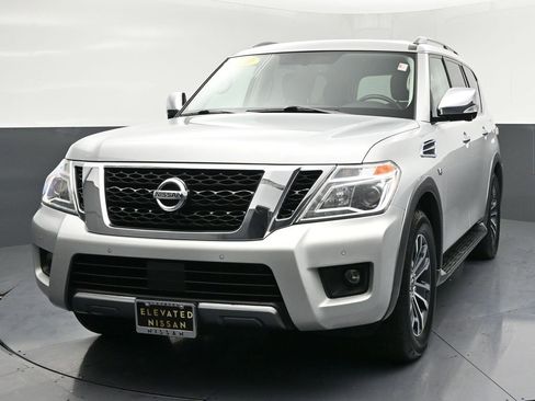 Used 2020 Nissan Armada SL w/ Premium Package image 3
