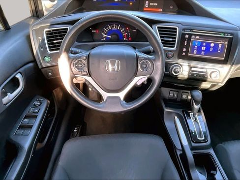 Used 2015 Honda Civic SE image 6