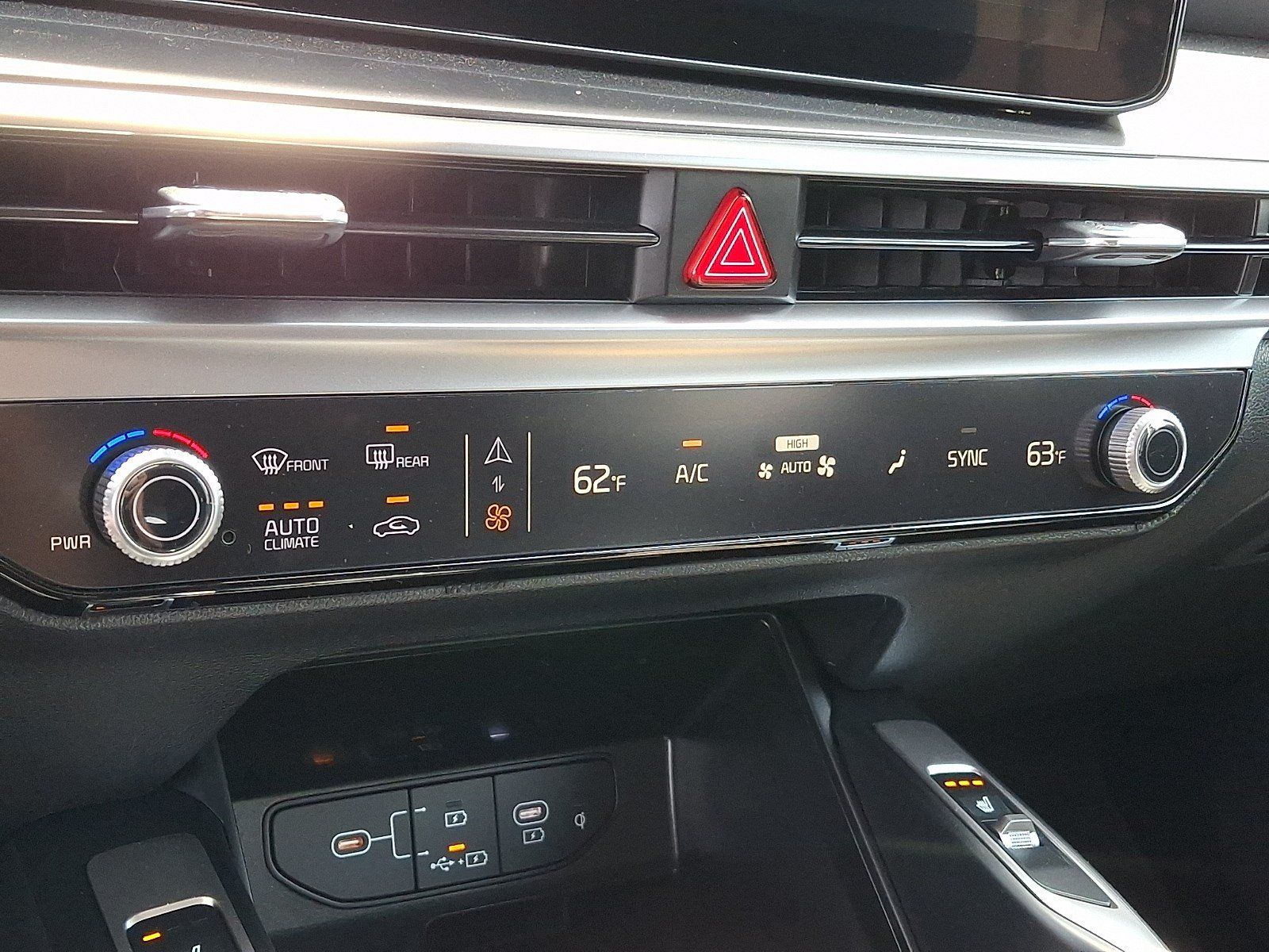 New 2026 Kia Sorento S AWD/4WD image 8