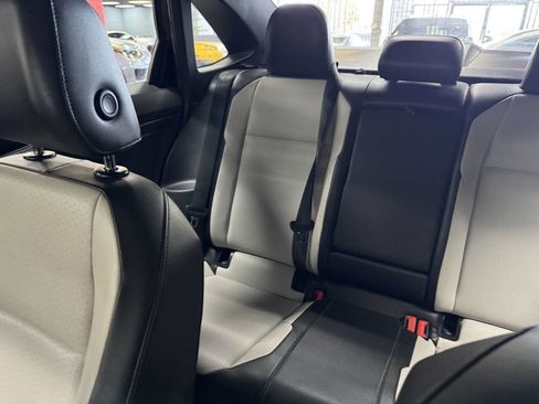 Used 2019 Volkswagen Jetta R-Line w/ R-Line Cold Weather Package image 37