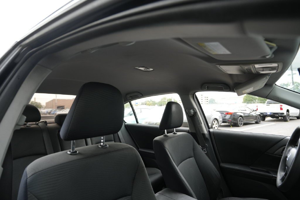 Used 2015 Honda Accord LX image 28