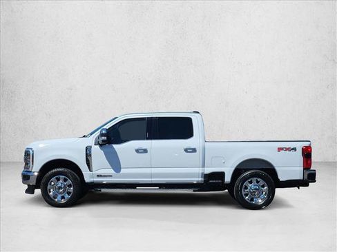 Used 2024 Ford F350 Lariat w/ Chrome Package AWD/4WD image 5