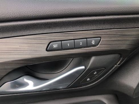 Used 2020 GMC Terrain SLT w/ Preferred Package FWD image 20