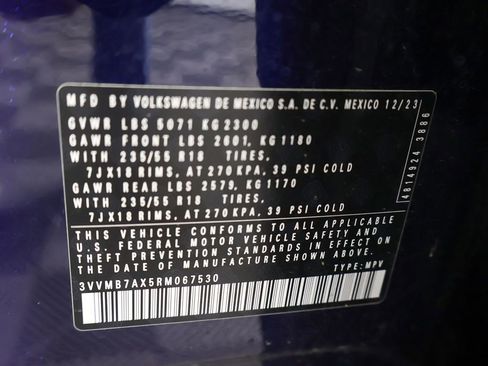 Used 2024 Volkswagen Tiguan SE image 54