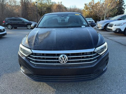 Used 2019 Volkswagen Jetta SEL image 2