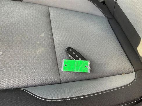 Used 2019 Ford Escape SE FWD image 34