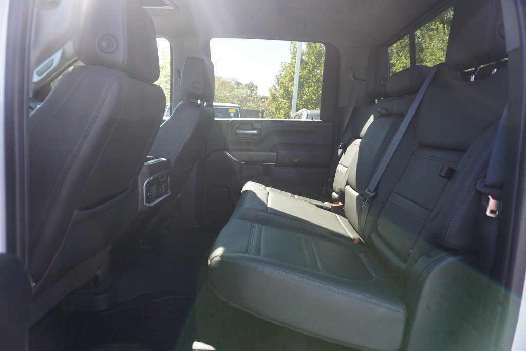 Used 2021 GMC Sierra 3500 Denali w/ Denali Ultimate Package AWD/4WD image 22