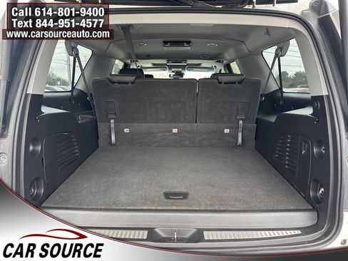Used 2017 Chevrolet Suburban LT image 40