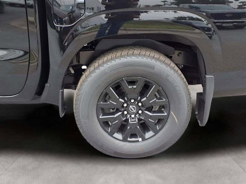 New 2026 Nissan Frontier SV image 9