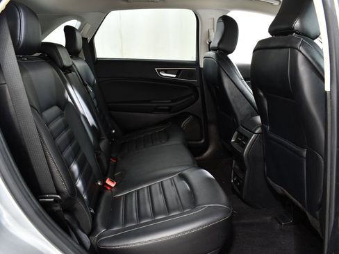 Used 2022 Ford Edge SEL w/ Convenience Package AWD/4WD image 19