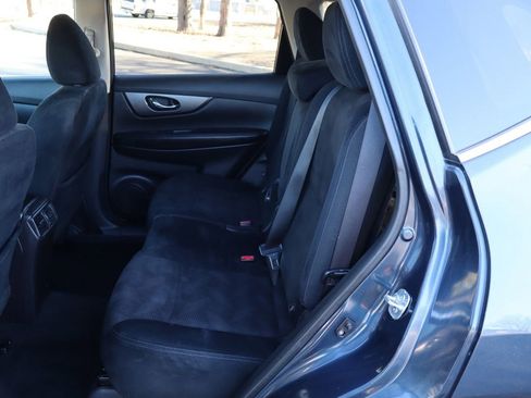 Used 2015 Nissan Rogue SV w/ SV Premium Package image 20