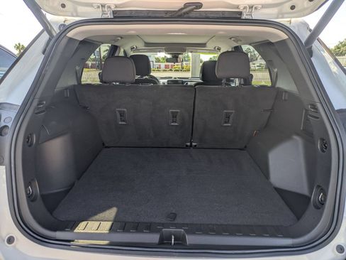 Used 2022 Chevrolet Equinox LT FWD image 26