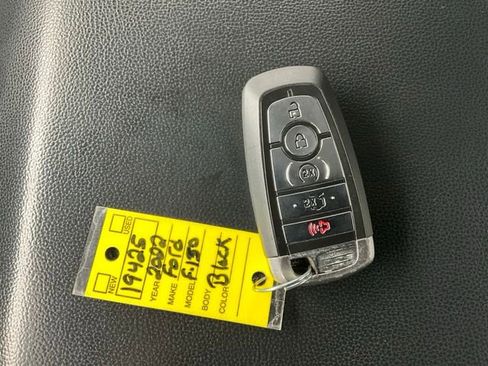 Used 2022 Ford F150 XLT w/ Equipment Group 302A High image 17