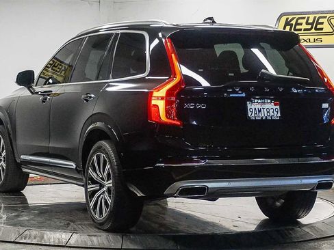 Used 2021 Volvo XC90 T8 Inscription w/ Advanced Package image 2