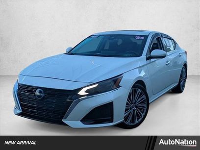 Used 2024 Nissan Altima 2.5 SL