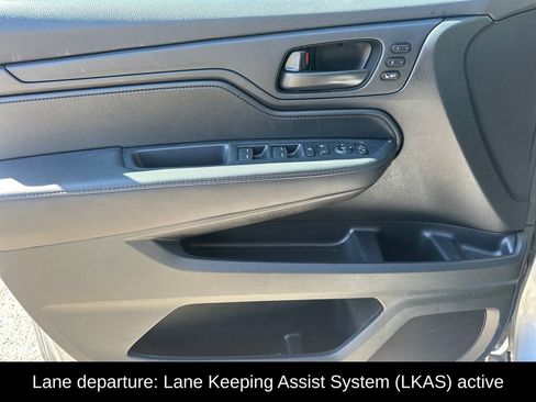 Used 2025 Honda Odyssey EX-L image 14