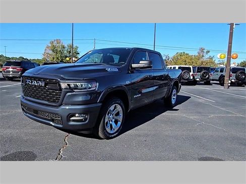 New 2026 RAM 1500 4x4 Crew Cab image 19