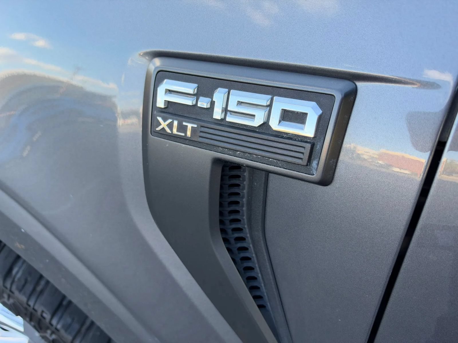 Used 2022 Ford F150 XLT w/ Equipment Group 302A High AWD/4WD image 14