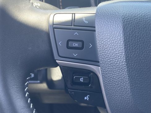 Used 2026 Toyota Camry SE w/ Multimedia Upgrade Package FWD image 23