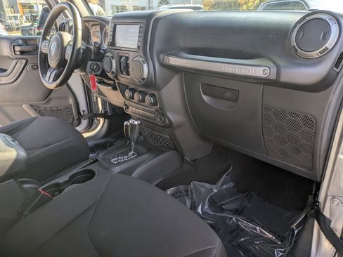 Used 2016 Jeep Wrangler Unlimited Sport w/ Quick Order Package 24S image 20