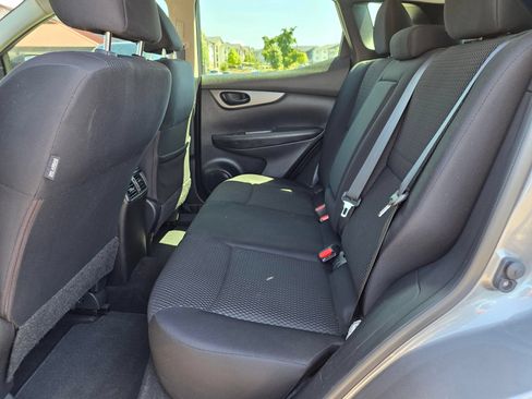 Used 2019 Nissan Rogue Sport S AWD/4WD image 23