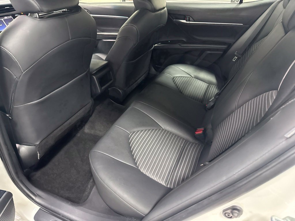 Used 2018 Toyota Camry SE FWD image 24