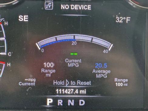 Used 2015 RAM 1500 Laramie w/ Convenience Group image 10