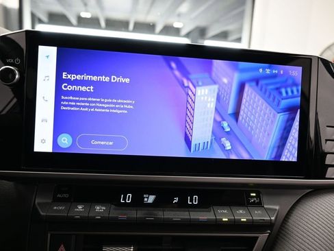 Used 2025 Toyota Camry SE w/ Multimedia Upgrade Package FWD image 19