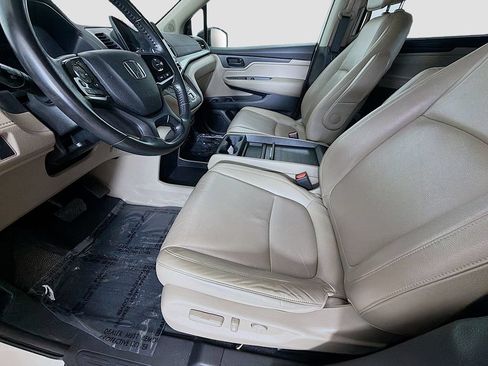 Used 2018 Honda Odyssey EX-L image 25