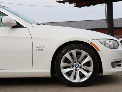Used 2012 BMW 328i xDrive Coupe AWD/4WD image 4