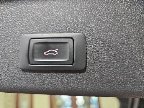 Used 2014 Audi A4 Premium w/ Lighting Package image 16