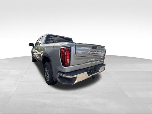 Used 2025 GMC Sierra 1500 SLT RWD image 5