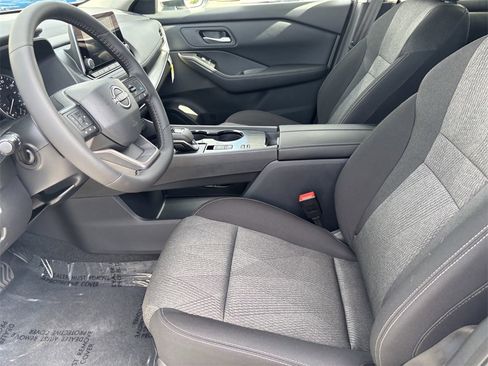 New 2026 Nissan Rogue SV image 14