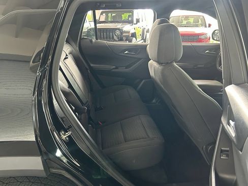 Used 2025 Chevrolet Equinox LT FWD image 36