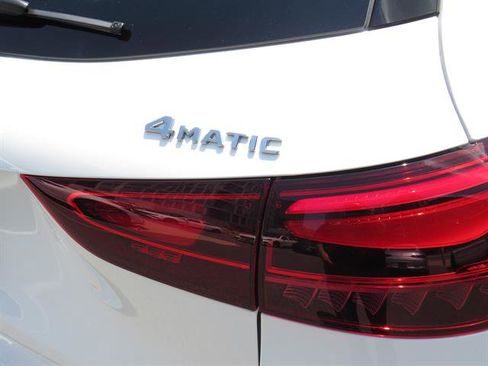 Used 2025 Mercedes-Benz GLA 250 4MATIC image 31
