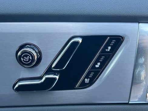 Used 2026 Cadillac Vistiq Sport w/ LPO, Floor Liner Package image 23