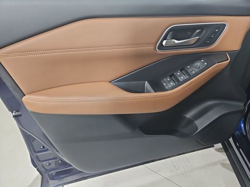 New 2026 Nissan Rogue Platinum AWD/4WD image 10