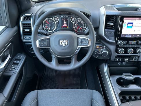 New 2026 RAM 1500 Big Horn AWD/4WD image 15