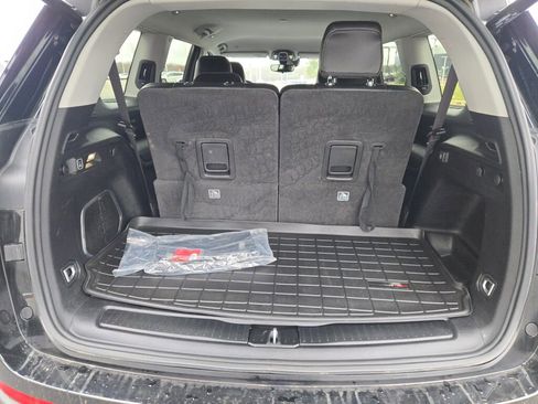 Used 2021 Jeep Grand Cherokee L Limited image 15