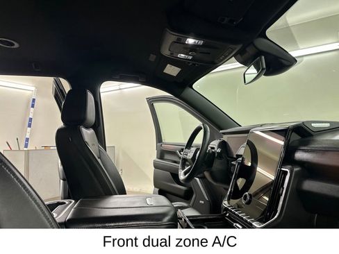 Certified 2025 GMC Yukon Denali AWD/4WD image 22