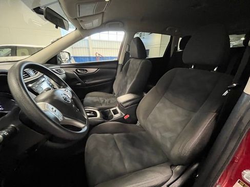 Used 2016 Nissan Rogue S image 21
