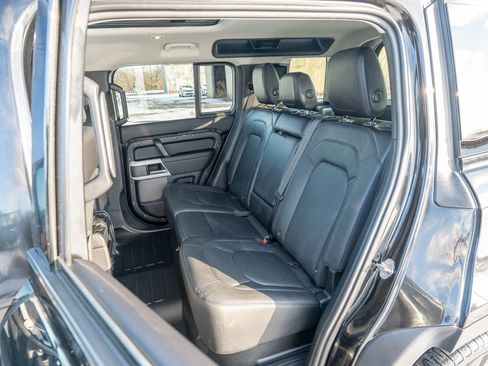 Certified 2024 Land Rover Defender 110 S image 37