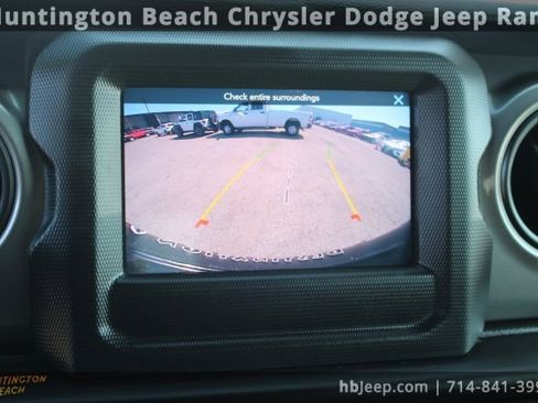 Used 2021 Jeep Wrangler Unlimited Sport image 29