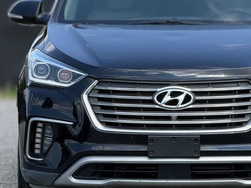 Used 2017 Hyundai Santa Fe Limited AWD/4WD image 11