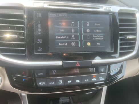 Used 2016 Honda Accord EX-L image 7
